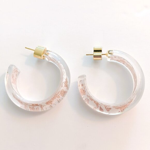 ALISON LOU LoveShackFancy, Flower Jelly Hoops Earrings - Picture 2 of 3